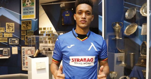 Последвалите 2 PCR теста показаха че не е заразен с