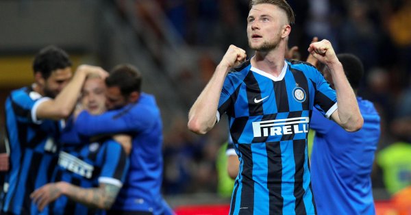 Поради тази причина той не успя да се прибере в