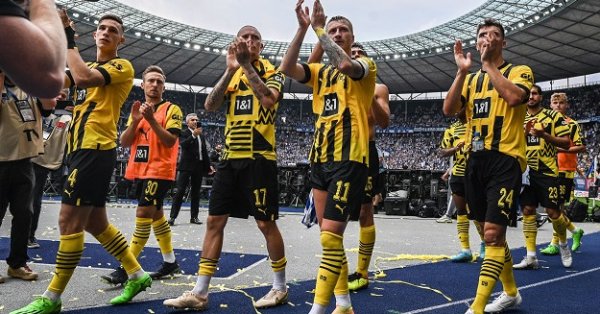 През първата част Антони Модест пропусна да покачи аванса на