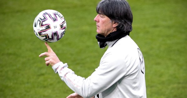 Германия Исландия световна квалификация от група J 21 45 часа