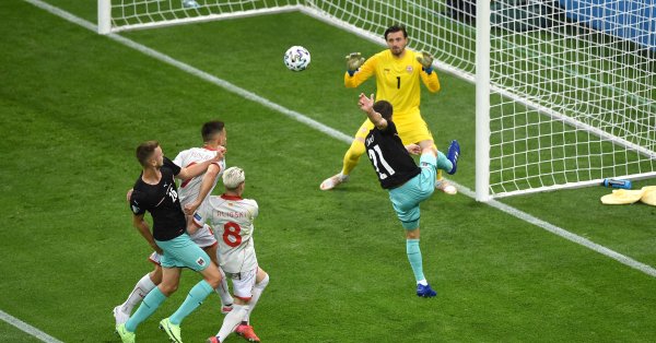 Австрия записа първата си победа на голямо първенство от 31