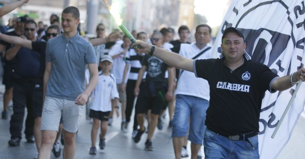 Феновете на Славия се обявиха твърдо против евентуална смяна на формата
