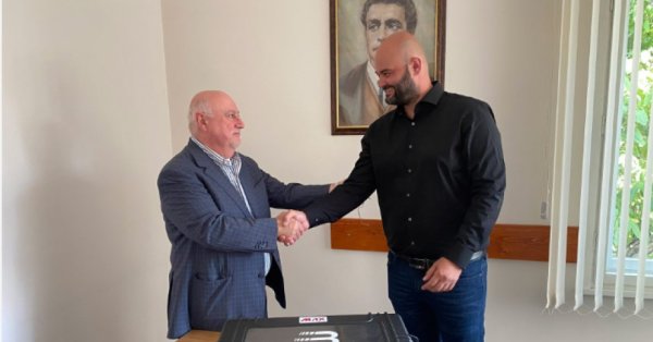 ПФК Левски подписа договор с компанията Барин Спортс Изпълнителният директор