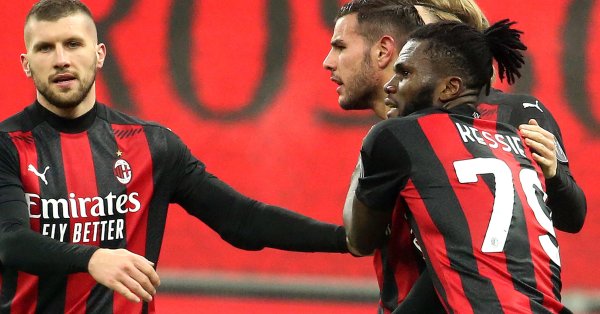 Третият най слаб домакин посреща най силния гост а освен това Милан