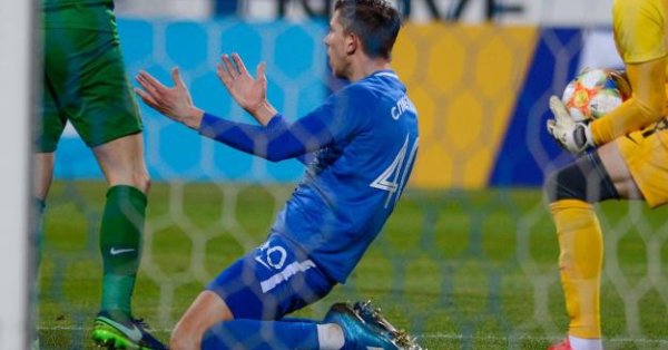 Трябва да осъществим изходящи трансфери Имаме оферти за двама играчи