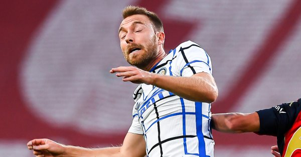 Конте на няколко пъти публично разкритикува слабата игра на Ериксен