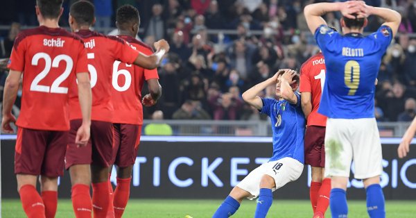 Италия и Швейцария завършиха 1:1 в голямото дерби от група