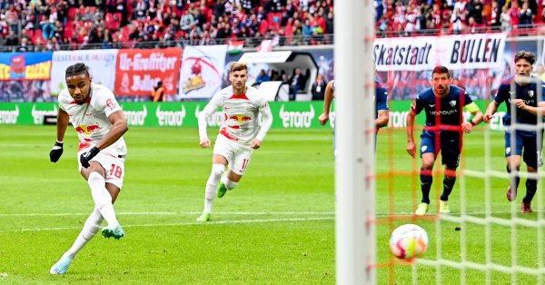 Лондонският клуб води в борбата за привличане на Нкунку който