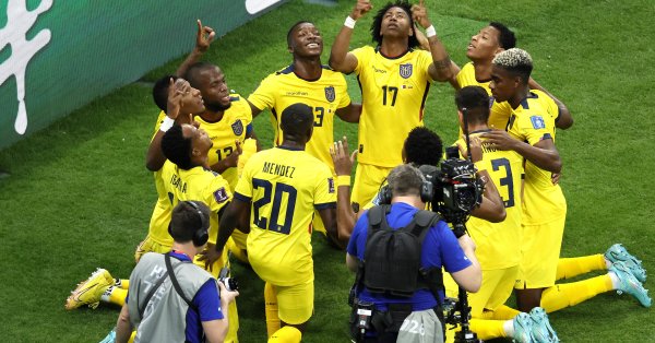 Еквадор започна лудо мача и още в третата минута успя