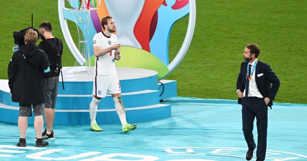 Англия достигна до полуфиналите на Мондиал 2018 след което надгради