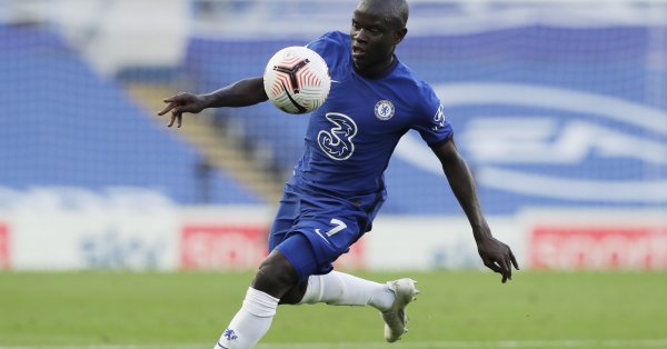 Вестник Дейли мейл обаче цитира източник от лондонския клуб който