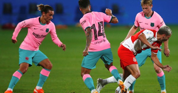 Филипе Коутиньо и Хамес Родригес са били предложени на Милан