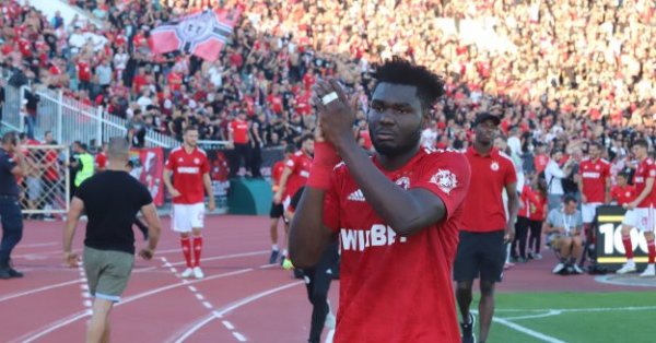 Мачовете по телевизията днес 30 септември 16 00 Ал Кувейт