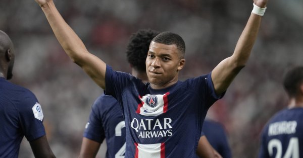 Две от новите попълнение Витиня и Норди Мукиеле също