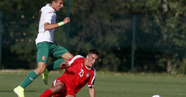 Юношеският национален отбор на България до 17 години продължи с