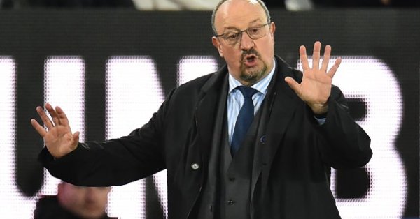 Именно заради миналото на Бенитес свързано с клуба от Анфийлд