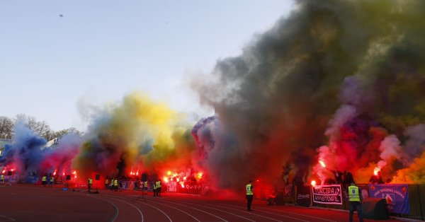 Всички колективни и индивидуални спортни мероприятия с тренировъчен и състезателен