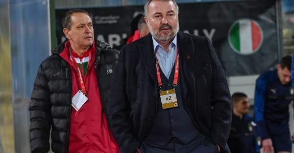 Селекционерът на България Ясен Петров заяви след загубата с 0 2
