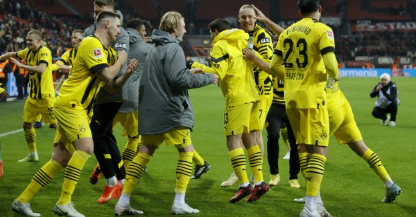 Карим Адейеми откри резултата на Бай Арена в 33 а минута