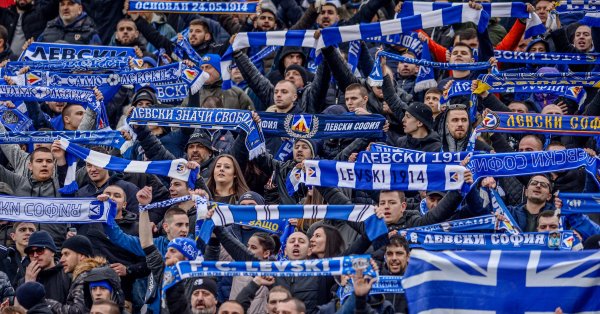 Христос Шелис привлеченият през лятото централен бранител в Левски коментира