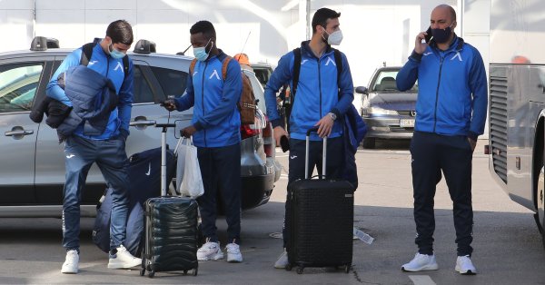 Мисля че Хибс е по класният отбор защото се опитва да