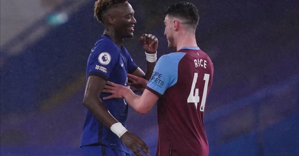 Челси ще се опита да подпише с полузащитника на Уест