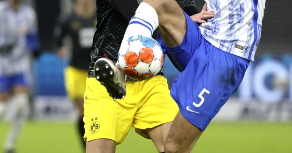 Същото важи и за приятната изненада Фрайбург който e трети