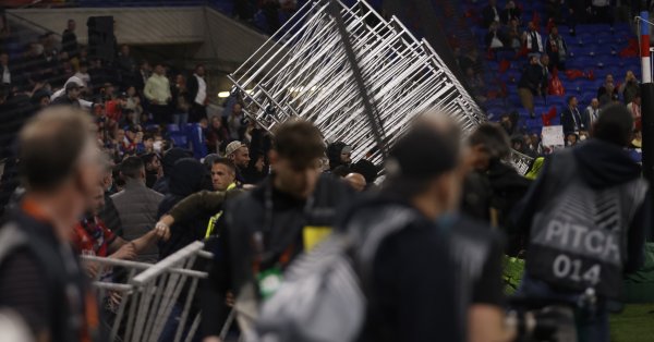 На пръв поглед изглеждаше че Уестууд е обърнал глезена си