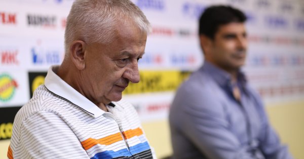 Още двама чуждестранни играчи напускат Локомотив Пловдив пише Тема Спорт