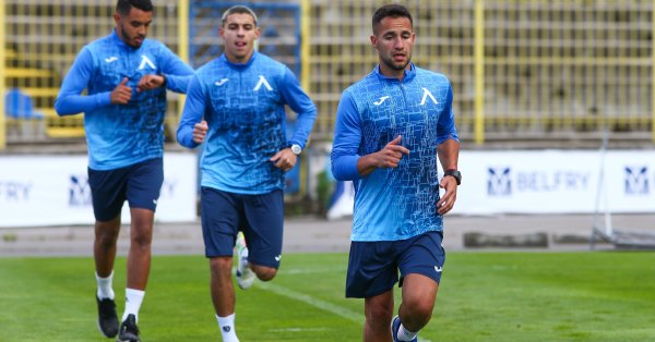 Левски започна подготовка за новия сезон само с 12 футболисти