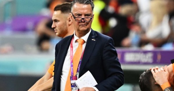 Ван Гаал предупреди че утре тактическо надлъгване и битка за