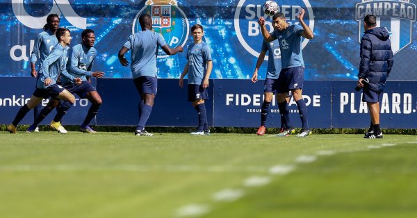 Порто Челси първи четвъртфинален двубой на Шампионската лига Стадион