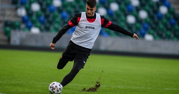 Петко Христов националът на България дебютира в Серия А с