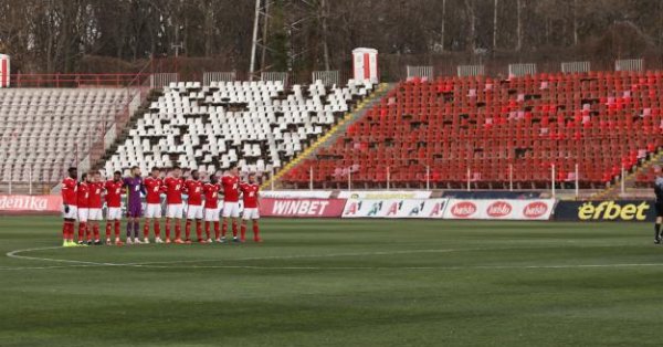 ЦСКА се раздели с две от емблематичните фигури за клуба