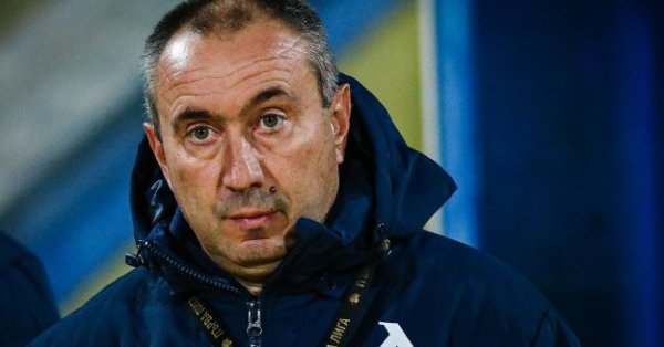 Треньорът на Левски Станимир Стоилов разкри каква ще е трансферната