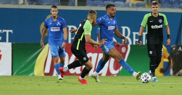 Футболистите на Левски нямат никакви финансови проблеми и оправданията на