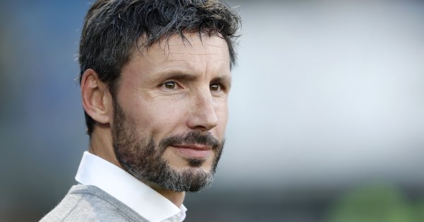 Бившият футболист на Байерн Мюнхен и Нидерландия Марк ван Бомел