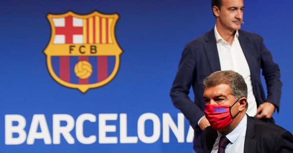 Изпълнителният директор на Барселона Феран Ревертер представи финансовото състояние на