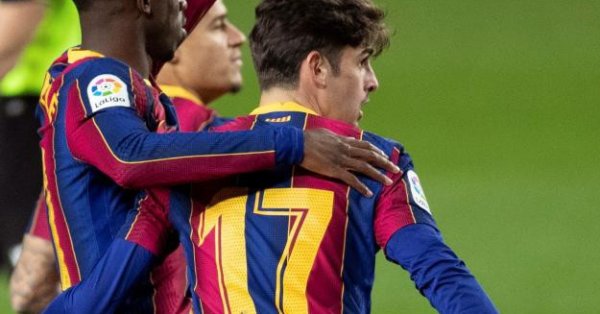 Барселона преотсъпи португалското крило Франсиско Тринкао на Уулвърхемптън до края