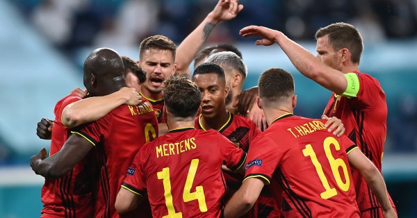 Свирепа Белгия удари Русия с 3:0 в мач от група