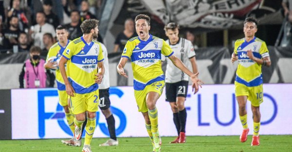 Федерико Киеза е добре и няма да има усложнение във