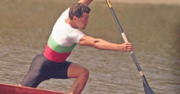 свързани статии Николай Петков Бухалов е български спортист най успешният състезател