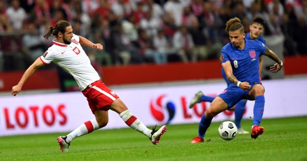 Полша спря победния ход на Англия в световните квалификации, след