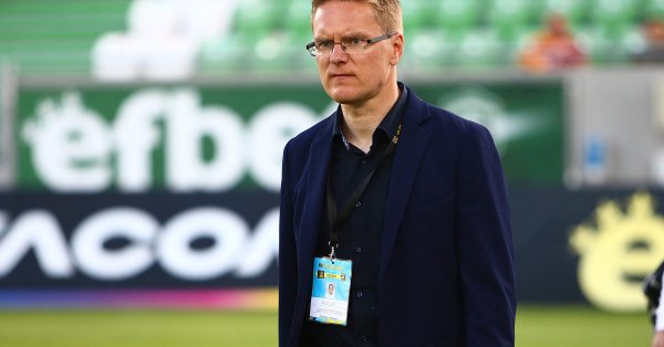 Литовският треньор на Лудогорец Валдас Дамбраускас поздрави всички за десетата