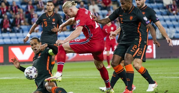 Норвегия и Нидерландия завършиха наравно 1 1 в мач от световните