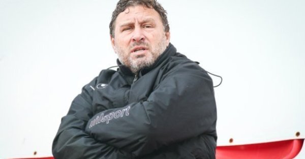 Вуцов застана начело на Крумовград след като тимът и Акис