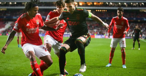 В последните 4 директни срещи домакините имат 2 победи гостите