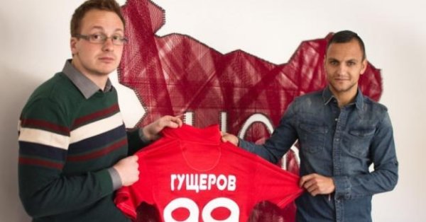 Гущеров който стана голмайстор на Втора лига през миналия сезон