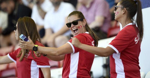 Формата на символичния домакин Швейцария общо 4 победи 1 равенство