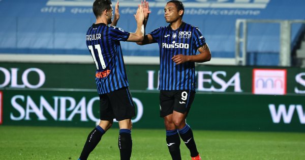 Нападателят на Аталанта Луис Муриел разкри че иска да остане